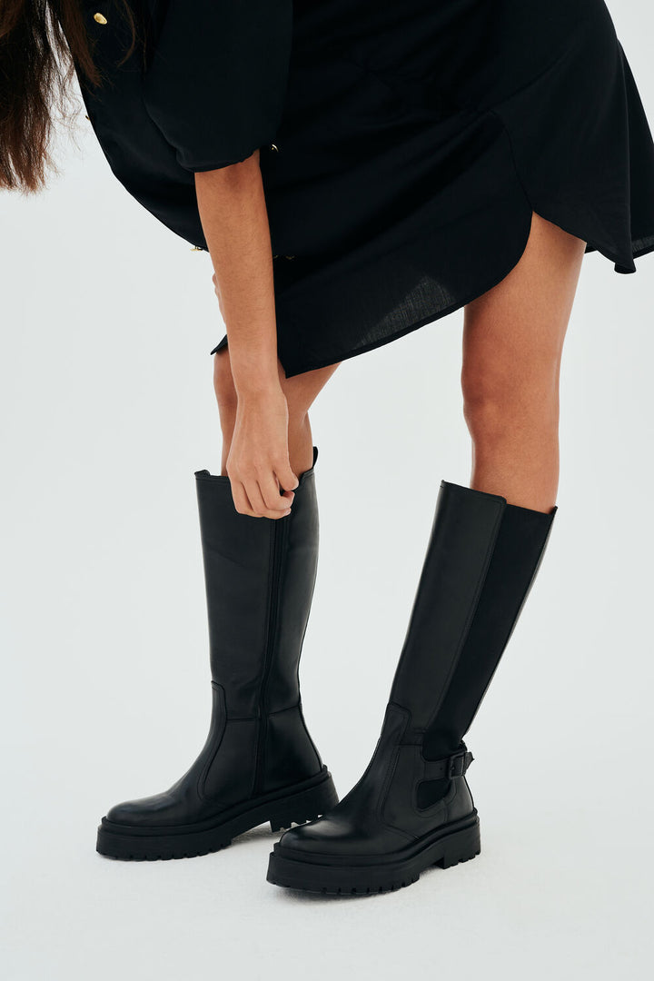 B.Intl Alicia Tall Chelsea Boot/Čizme LFO0719