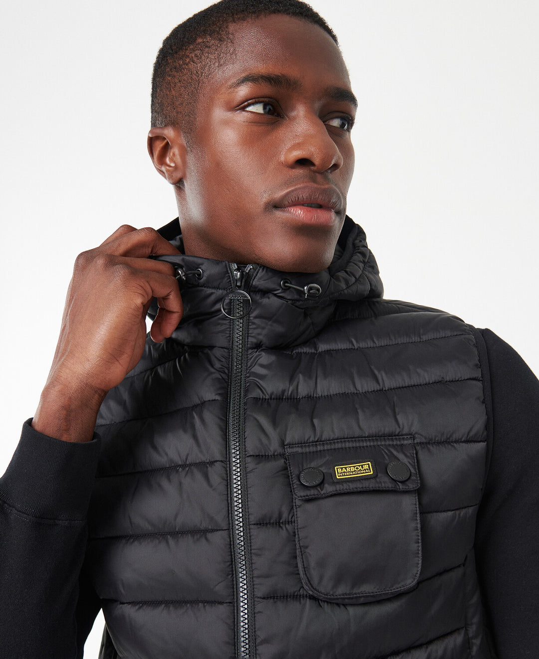 B.Intl Ouston Hooded Gilet/Prsluk MGI0006