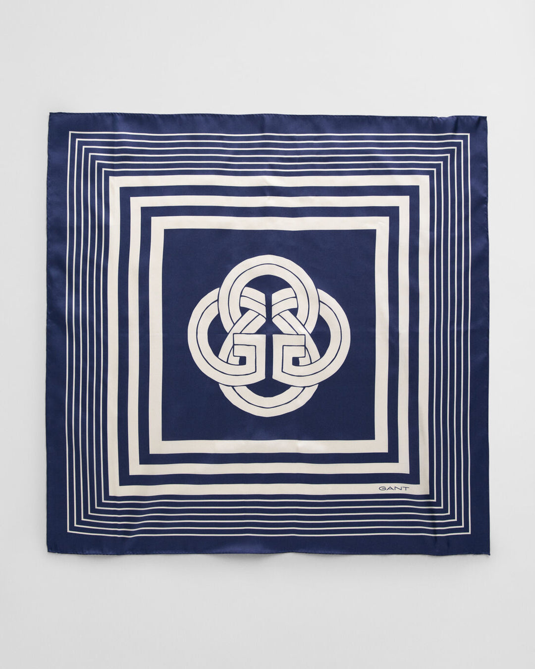 GANT Monogram Border Silk Scarf/Marama 4920224