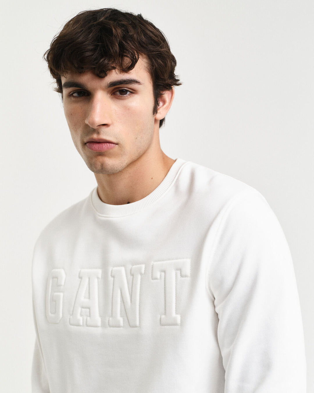 GANT Embossed C-Neck Sweat/Duks 2015085