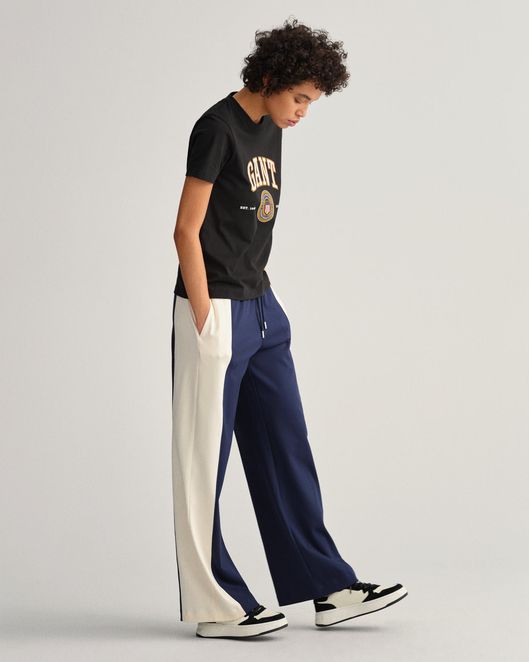 GANT Contrast Tracksuit Pants/Hlače 4203915